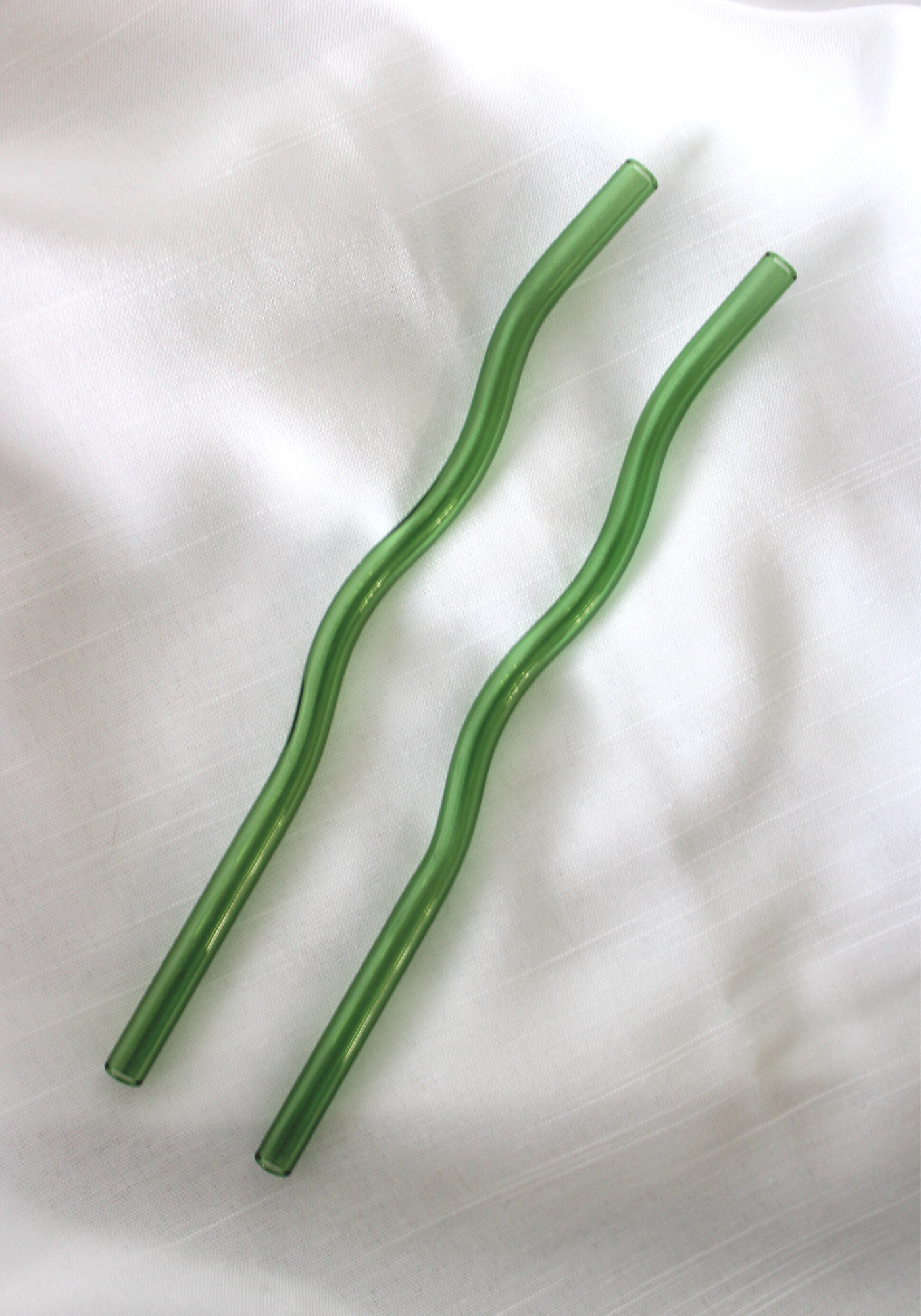 Single Green Squiggle Reusable Glass Drinking Straw – Roy and Pip