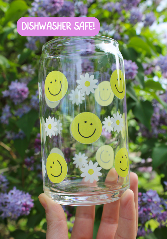 Smiling Daisy Glass Can