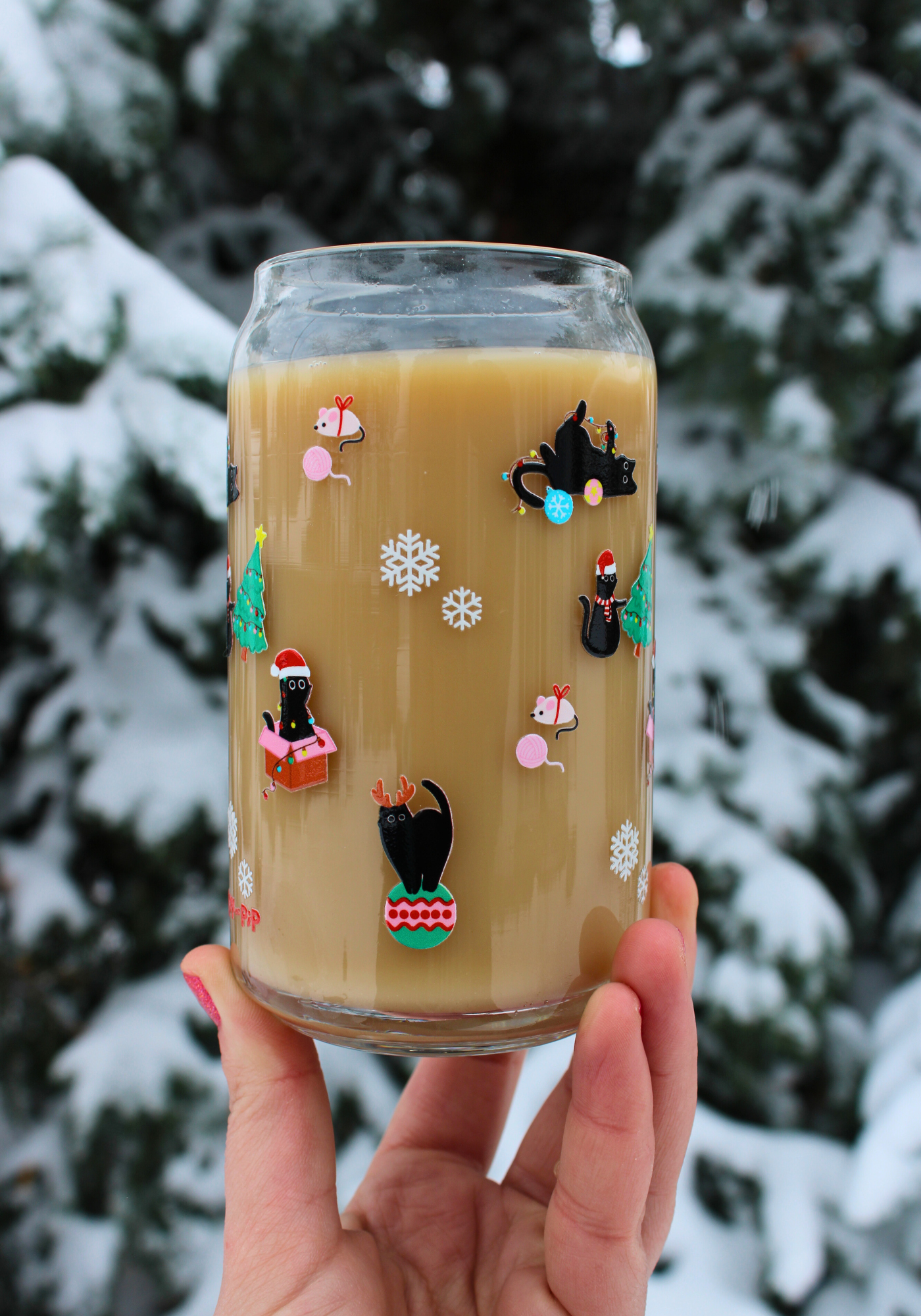 Chaotic Christmas Cat Glass Can