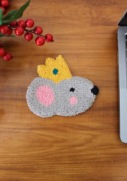 Mouse King (Festive Rat) Mug Rug