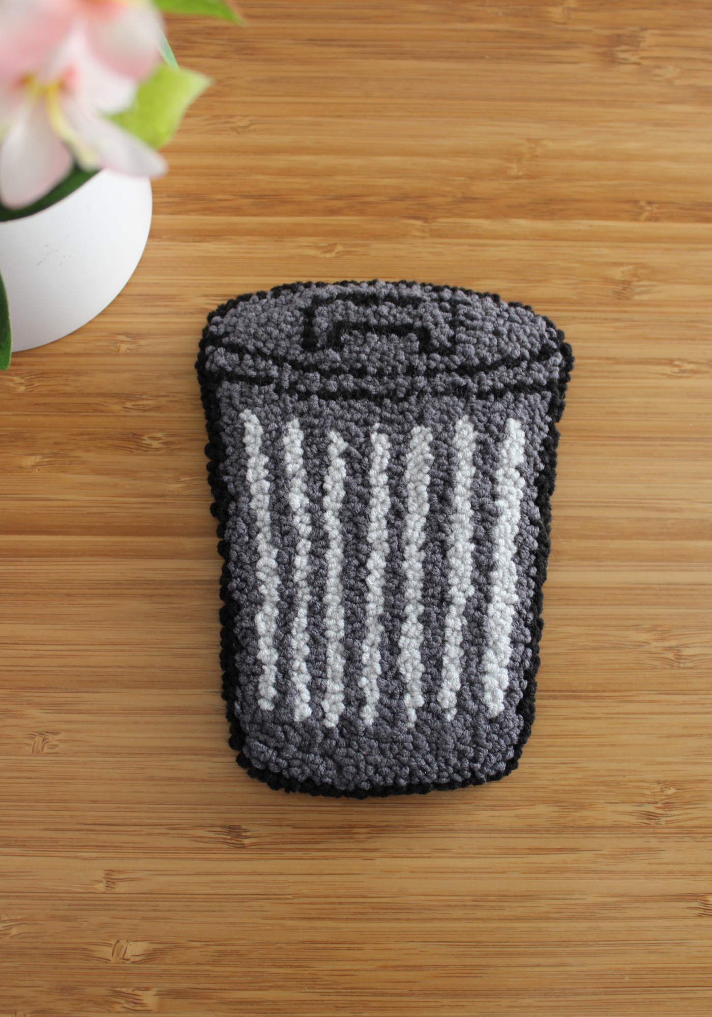 Trash Can Mug Rug