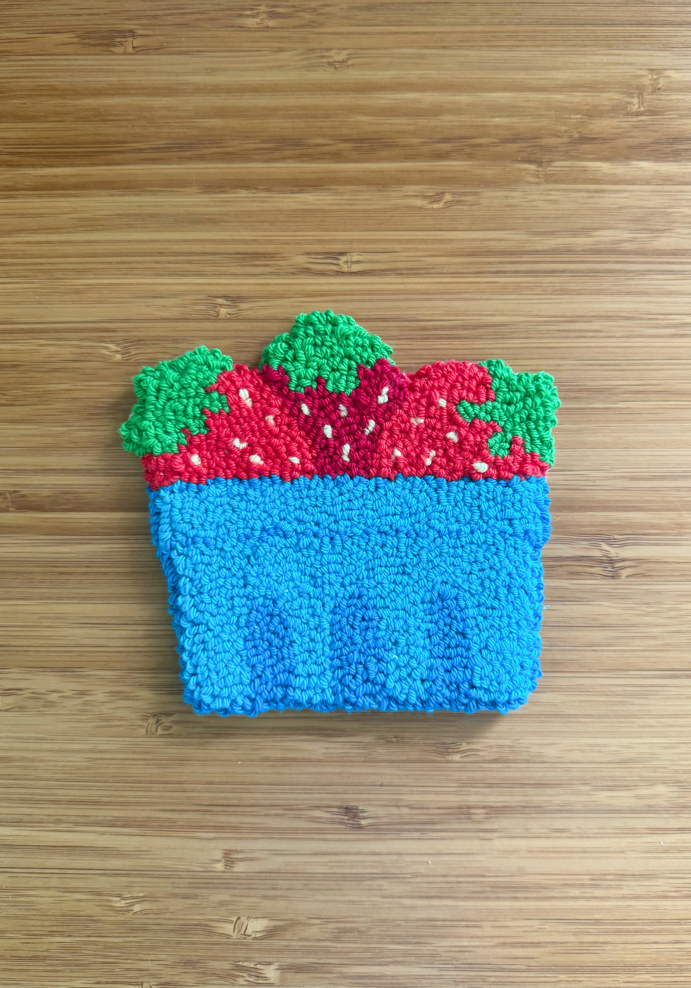 Strawberry Basket Mug Rug
