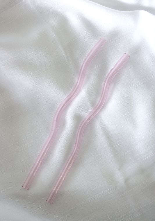 Single Light Pink Squiggle Reusable Glass Drinking Straw