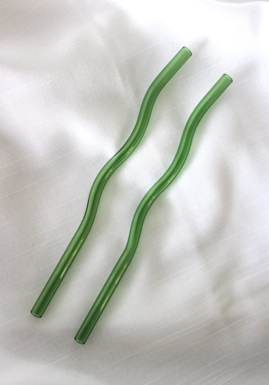 Single Green Squiggle Reusable Glass Drinking Straw